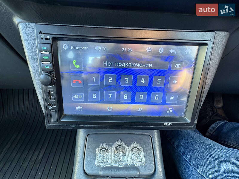 Позашляховик / Кросовер Toyota RAV4 1995 в Одесі