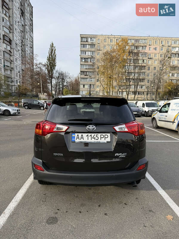 Внедорожник / Кроссовер Toyota RAV4 2014 в Киеве фото 6 Внедорожник / Кроссовер Toyota RAV4 2014 в Киеве