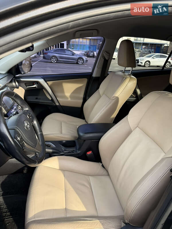 Внедорожник / Кроссовер Toyota RAV4 2014 в Киеве фото 9 Внедорожник / Кроссовер Toyota RAV4 2014 в Киеве