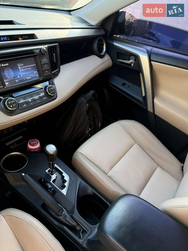Внедорожник / Кроссовер Toyota RAV4 2014 в Киеве фото 11 Внедорожник / Кроссовер Toyota RAV4 2014 в Киеве