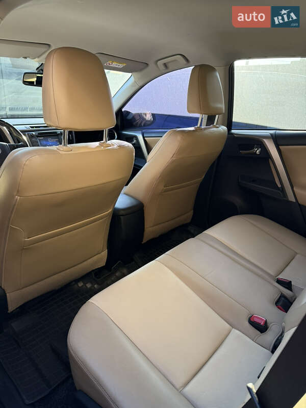 Внедорожник / Кроссовер Toyota RAV4 2014 в Киеве фото 16 Внедорожник / Кроссовер Toyota RAV4 2014 в Киеве
