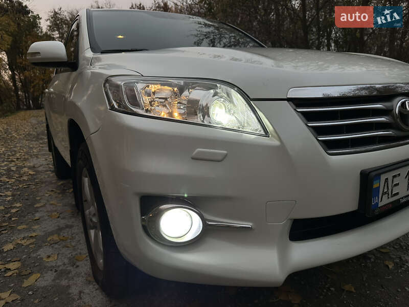Внедорожник / Кроссовер Toyota RAV4 2010 в Днепре фото 11 Внедорожник / Кроссовер Toyota RAV4 2010 в Днепре