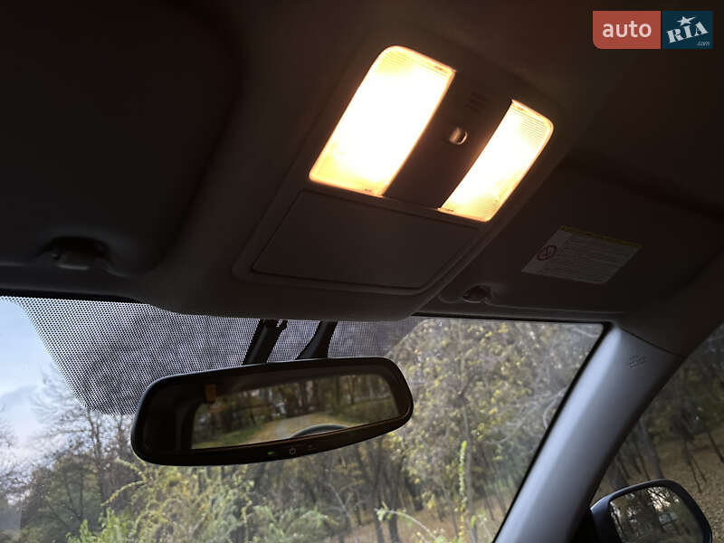 Внедорожник / Кроссовер Toyota RAV4 2010 в Днепре фото 13 Внедорожник / Кроссовер Toyota RAV4 2010 в Днепре