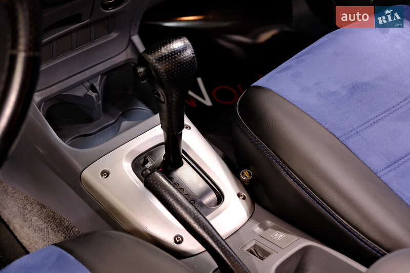 Позашляховик / Кросовер Toyota RAV4 2001 в Одесі