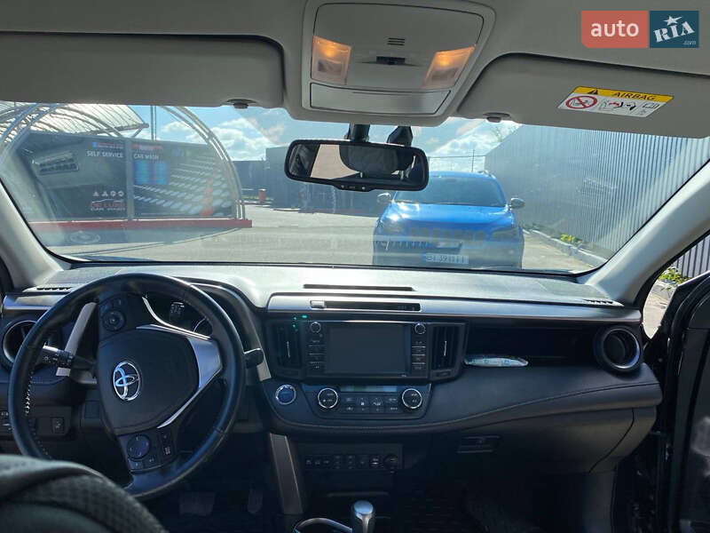 Внедорожник / Кроссовер Toyota RAV4 2017 в Полтаве фото 11 Внедорожник / Кроссовер Toyota RAV4 2017 в Полтаве