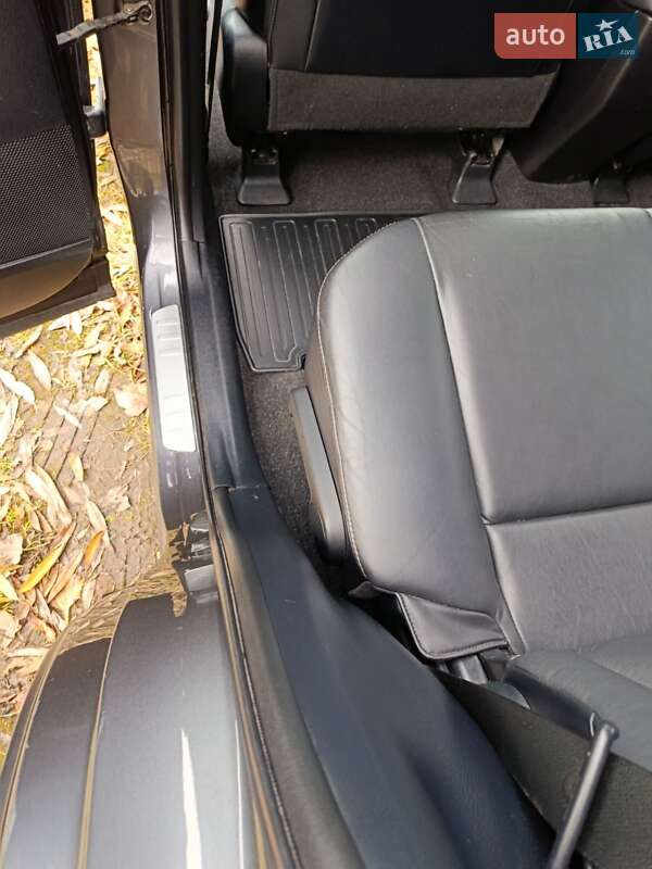 Внедорожник / Кроссовер Toyota RAV4 2014 в Ровно фото 4 Внедорожник / Кроссовер Toyota RAV4 2014 в Ровно