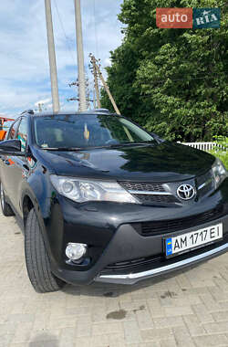 Позашляховик / Кросовер Toyota RAV4 2013 в Овручі