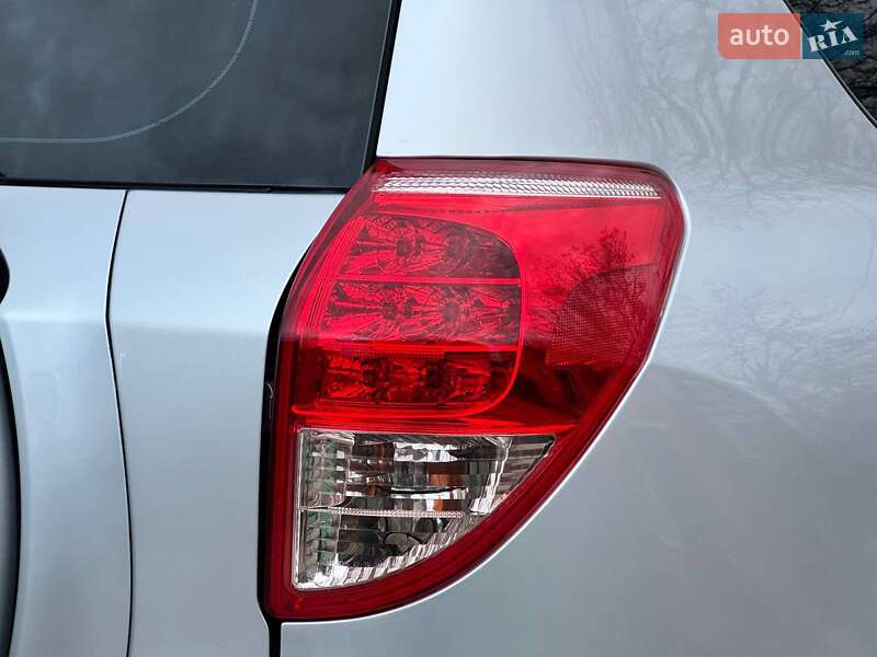 Внедорожник / Кроссовер Toyota RAV4 2009 в Ахтырке фото 12 Внедорожник / Кроссовер Toyota RAV4 2009 в Ахтырке