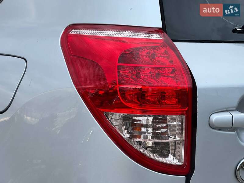 Внедорожник / Кроссовер Toyota RAV4 2009 в Ахтырке фото 14 Внедорожник / Кроссовер Toyota RAV4 2009 в Ахтырке