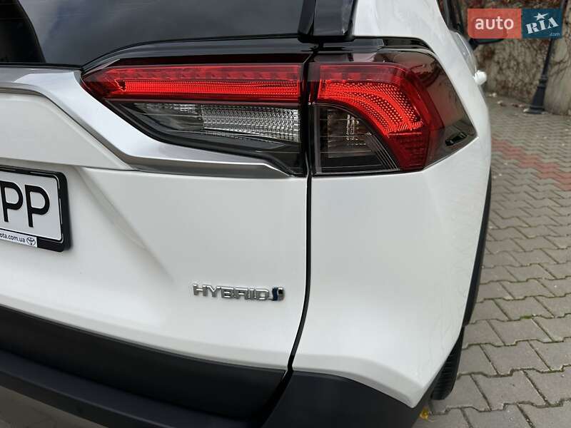 Внедорожник / Кроссовер Toyota RAV4 2023 в Одессе фото 13 Внедорожник / Кроссовер Toyota RAV4 2023 в Одессе