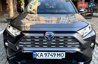 Позашляховик / Кросовер Toyota RAV4 2020 в Києві
