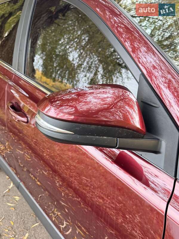 Внедорожник / Кроссовер Toyota RAV4 2017 в Ровно фото 12 Внедорожник / Кроссовер Toyota RAV4 2017 в Ровно