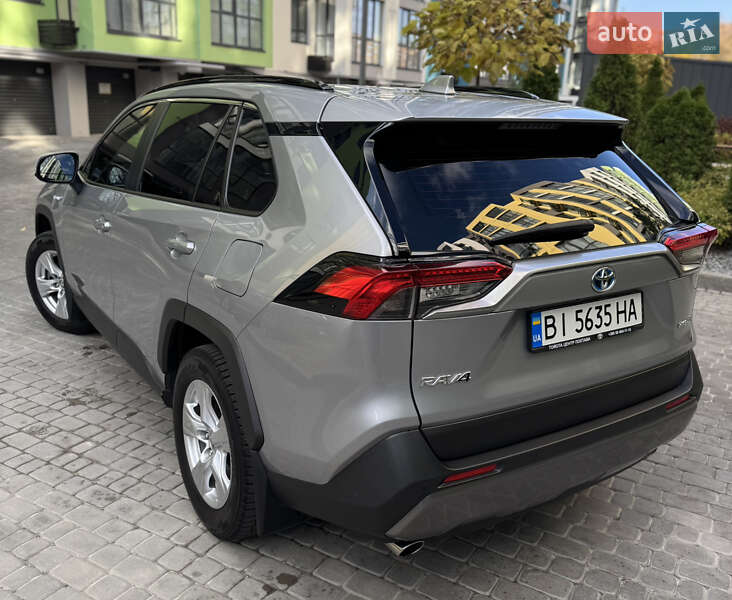 Внедорожник / Кроссовер Toyota RAV4 2020 в Днепре фото 2 Внедорожник / Кроссовер Toyota RAV4 2020 в Днепре