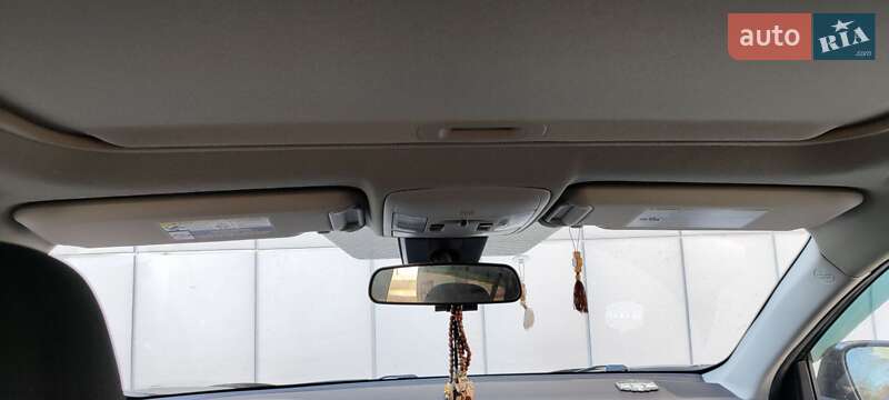 Внедорожник / Кроссовер Toyota RAV4 2017 в Светловодске