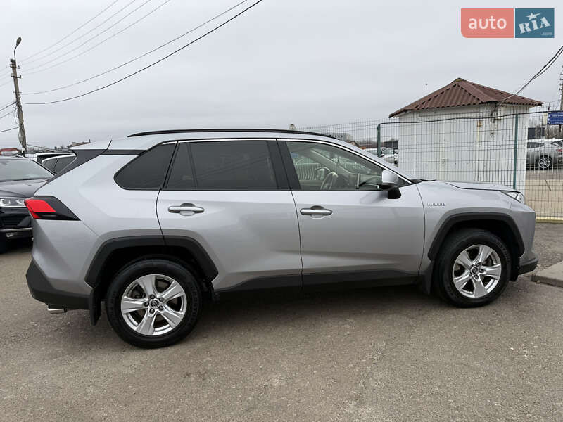 Внедорожник / Кроссовер Toyota RAV4 2019 в Киеве фото 7 Внедорожник / Кроссовер Toyota RAV4 2019 в Киеве