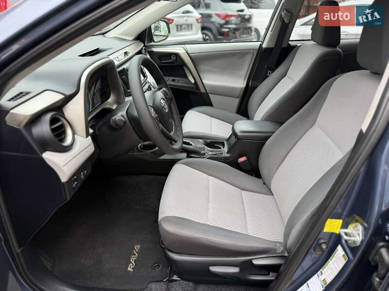 Внедорожник / Кроссовер Toyota RAV4 2013 в Одессе