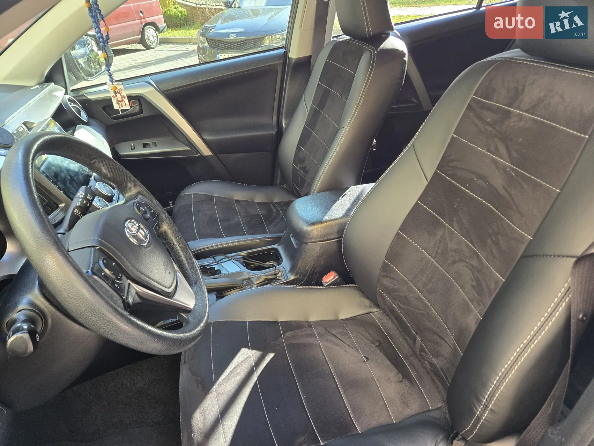 2016 Toyota RAV 4 - мініатюра 10