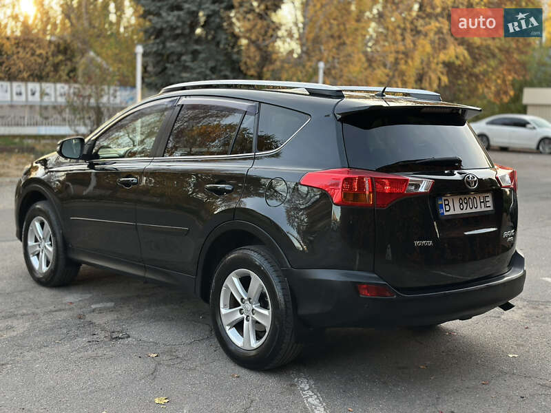 Внедорожник / Кроссовер Toyota RAV4 2013 в Кропивницком