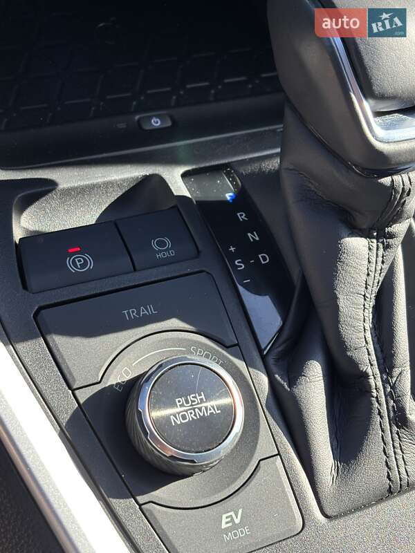 Внедорожник / Кроссовер Toyota RAV4 2022 в Тернополе фото 25 Внедорожник / Кроссовер Toyota RAV4 2022 в Тернополе