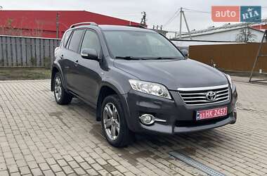 Внедорожник / Кроссовер Toyota RAV4 2010 в Ровно