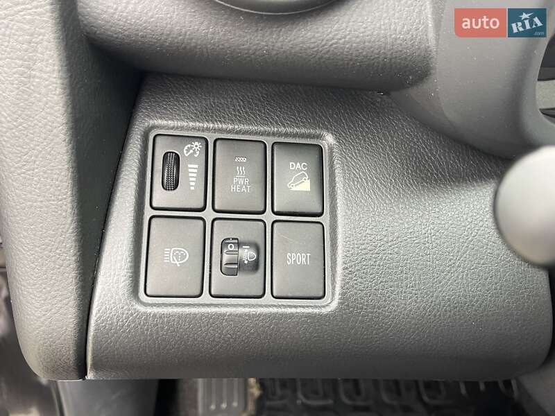 Внедорожник / Кроссовер Toyota RAV4 2010 в Ровно фото 19 Внедорожник / Кроссовер Toyota RAV4 2010 в Ровно