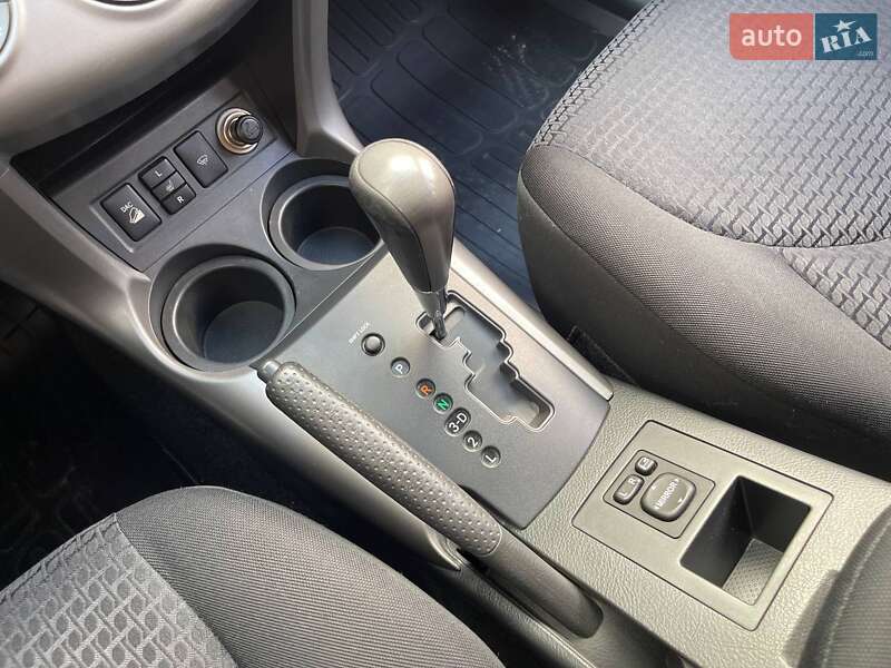 Внедорожник / Кроссовер Toyota RAV4 2008 в Киеве фото 21 Внедорожник / Кроссовер Toyota RAV4 2008 в Киеве