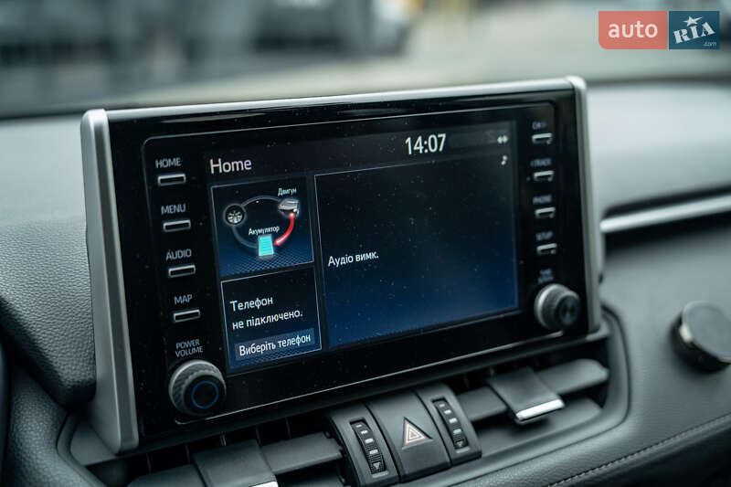 Внедорожник / Кроссовер Toyota RAV4 2019 в Черновцах