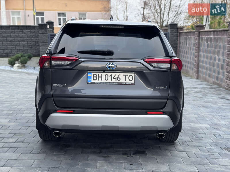 Внедорожник / Кроссовер Toyota RAV4 2023 в Ровно фото 10 Внедорожник / Кроссовер Toyota RAV4 2023 в Ровно