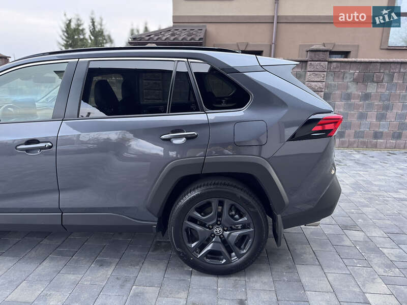Внедорожник / Кроссовер Toyota RAV4 2023 в Ровно фото 13 Внедорожник / Кроссовер Toyota RAV4 2023 в Ровно