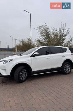 Позашляховик / Кросовер Toyota RAV4 2018 в Кривому Розі