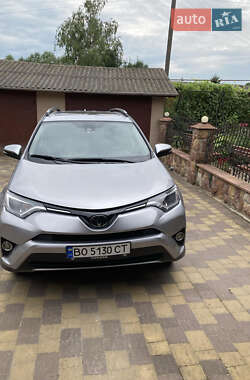 Внедорожник / Кроссовер Toyota RAV4 2017 в Тернополе
