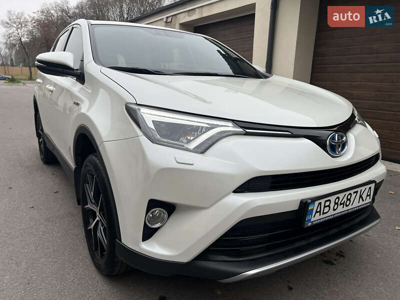 Внедорожник / Кроссовер Toyota RAV4 2017 в Виннице фото 28 Внедорожник / Кроссовер Toyota RAV4 2017 в Виннице