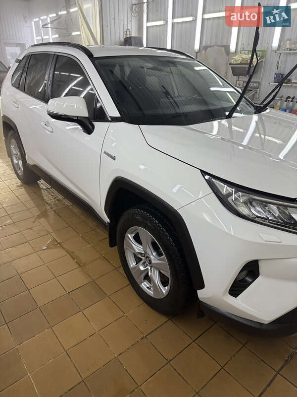 Позашляховик / Кросовер Toyota RAV4 2019 в Боярці