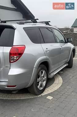 Внедорожник / Кроссовер Toyota RAV4 2007 в Жовкве