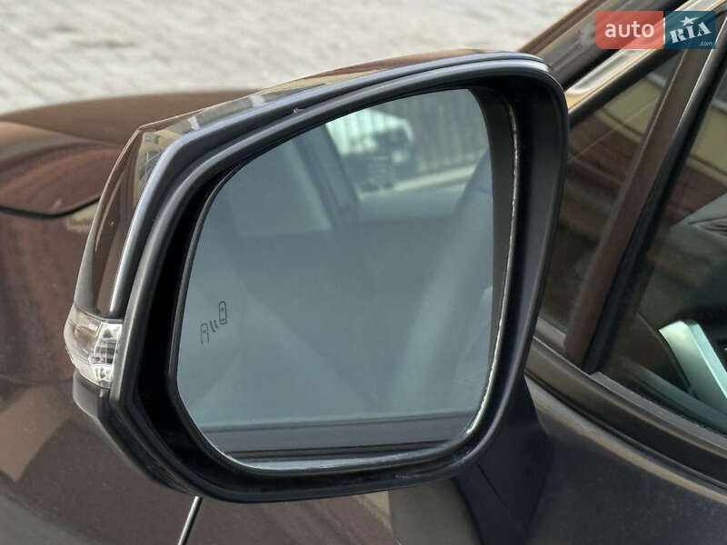 Позашляховик / Кросовер Toyota RAV4 2023 в Львові фото 27 Позашляховик / Кросовер Toyota RAV4 2023 в Львові