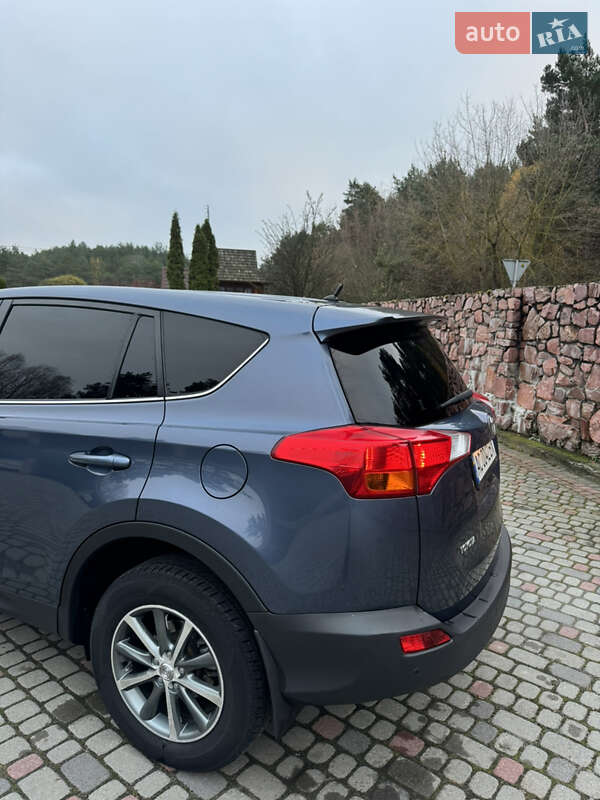 Внедорожник / Кроссовер Toyota RAV4 2013 в Любомле