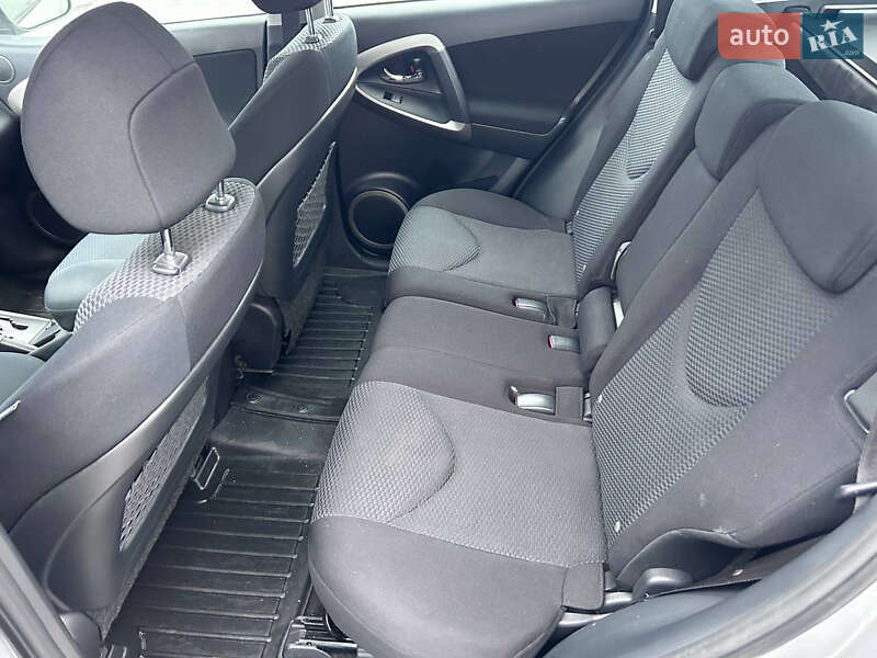 Внедорожник / Кроссовер Toyota RAV4 2006 в Киеве фото 34 Внедорожник / Кроссовер Toyota RAV4 2006 в Киеве