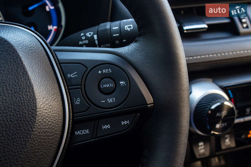 Внедорожник / Кроссовер Toyota RAV4 2025 в Львове