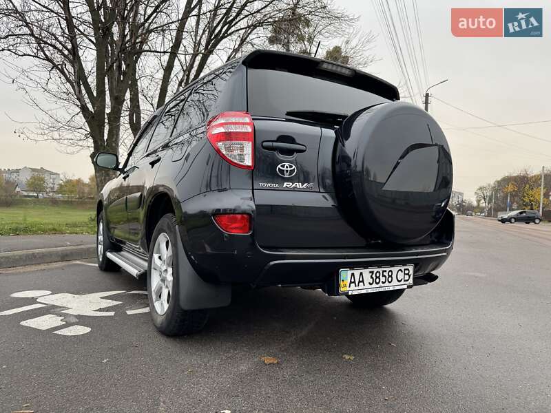 Внедорожник / Кроссовер Toyota RAV4 2011 в Борисполе фото 4 Внедорожник / Кроссовер Toyota RAV4 2011 в Борисполе