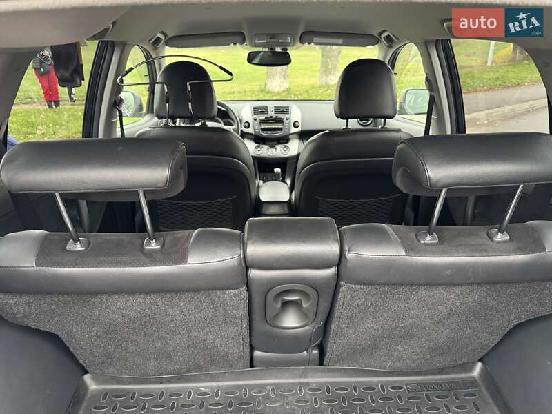 Внедорожник / Кроссовер Toyota RAV4 2011 в Борисполе фото 14 Внедорожник / Кроссовер Toyota RAV4 2011 в Борисполе