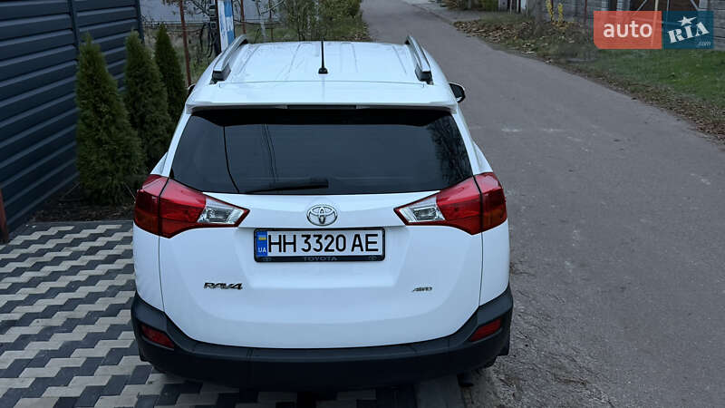 Позашляховик / Кросовер Toyota RAV4 2013 в Одесі