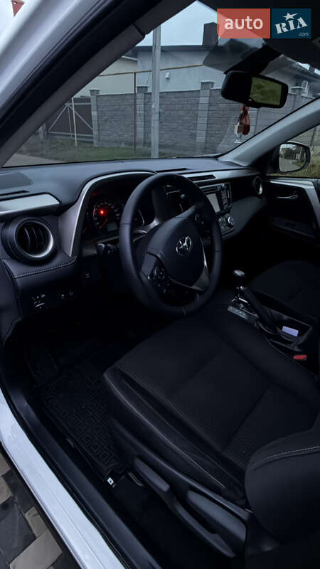 Позашляховик / Кросовер Toyota RAV4 2013 в Одесі