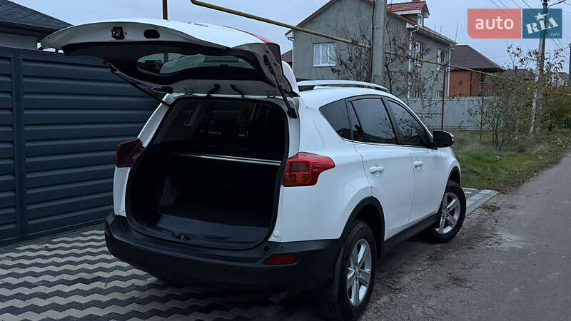 Позашляховик / Кросовер Toyota RAV4 2013 в Одесі
