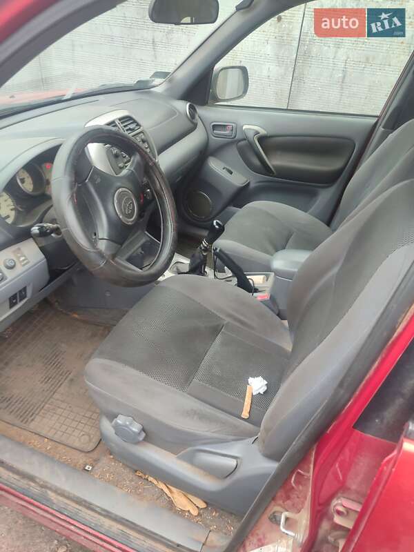 Внедорожник / Кроссовер Toyota RAV4 2002 в Черкассах фото 5 Внедорожник / Кроссовер Toyota RAV4 2002 в Черкассах