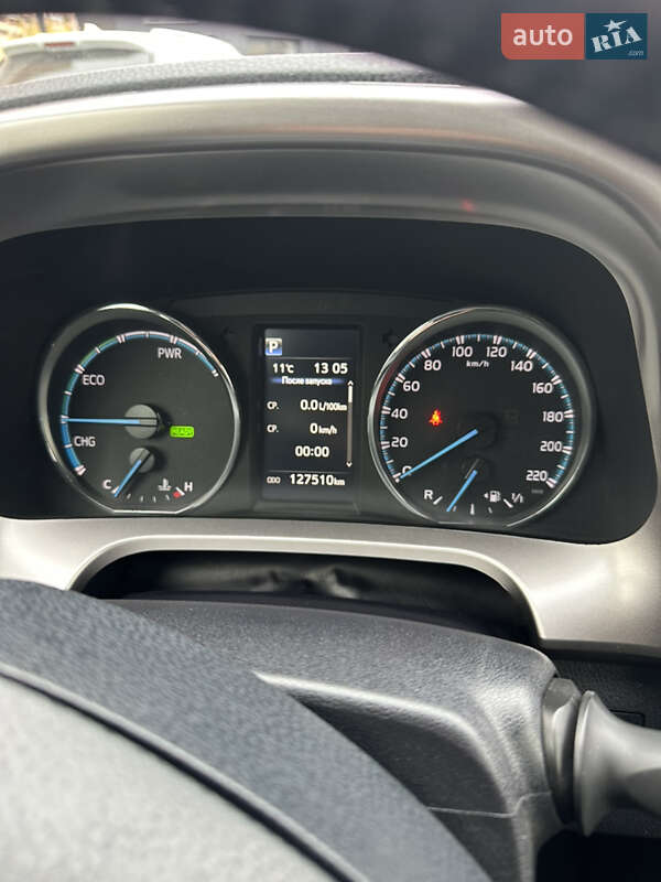 Внедорожник / Кроссовер Toyota RAV4 2018 в Хмельницком