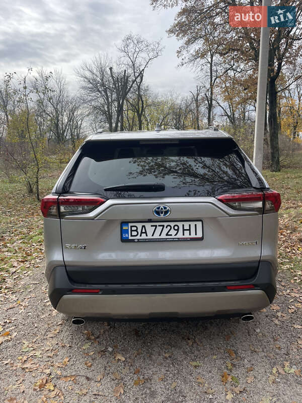 Позашляховик / Кросовер Toyota RAV4 2024 в Кропивницькому фото 6 Позашляховик / Кросовер Toyota RAV4 2024 в Кропивницькому