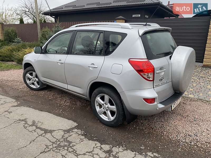 Позашляховик / Кросовер Toyota RAV4 2007 в Житомирі фото 8 Позашляховик / Кросовер Toyota RAV4 2007 в Житомирі