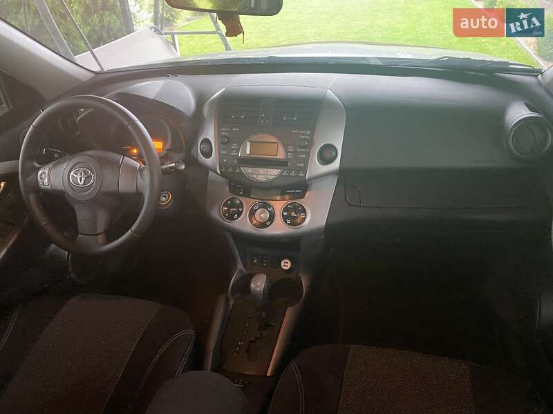 Позашляховик / Кросовер Toyota RAV4 2007 в Житомирі фото 38 Позашляховик / Кросовер Toyota RAV4 2007 в Житомирі