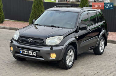 Внедорожник / Кроссовер Toyota RAV4 2004 в Одессе