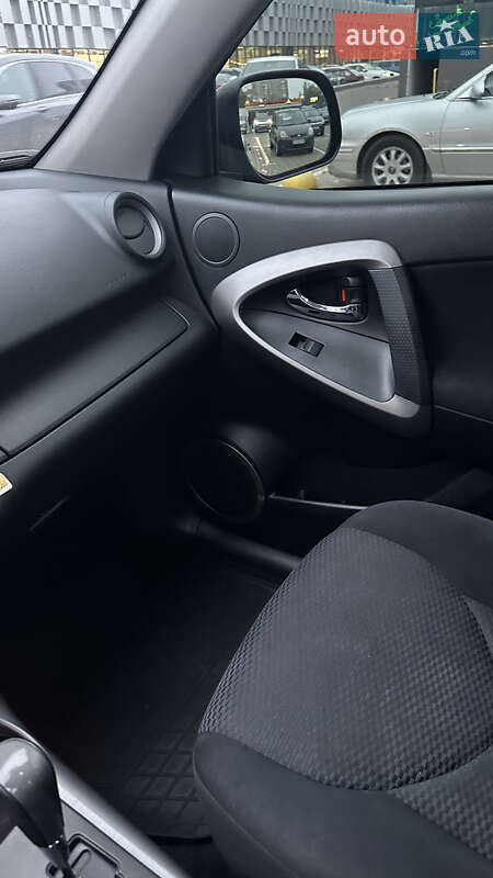 Внедорожник / Кроссовер Toyota RAV4 2008 в Одессе